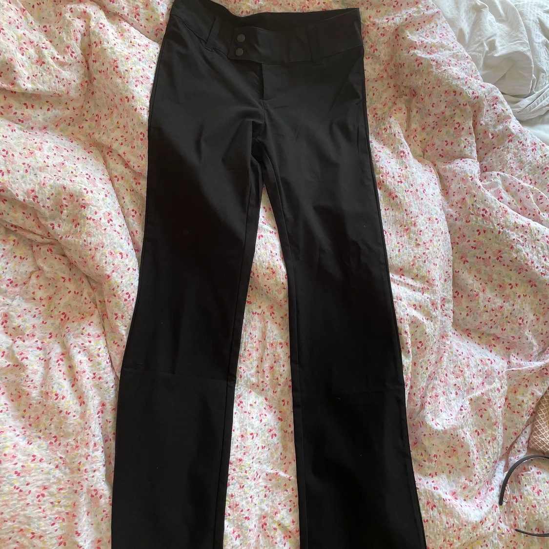 Lågmidjade kostymbyxor!! - 91