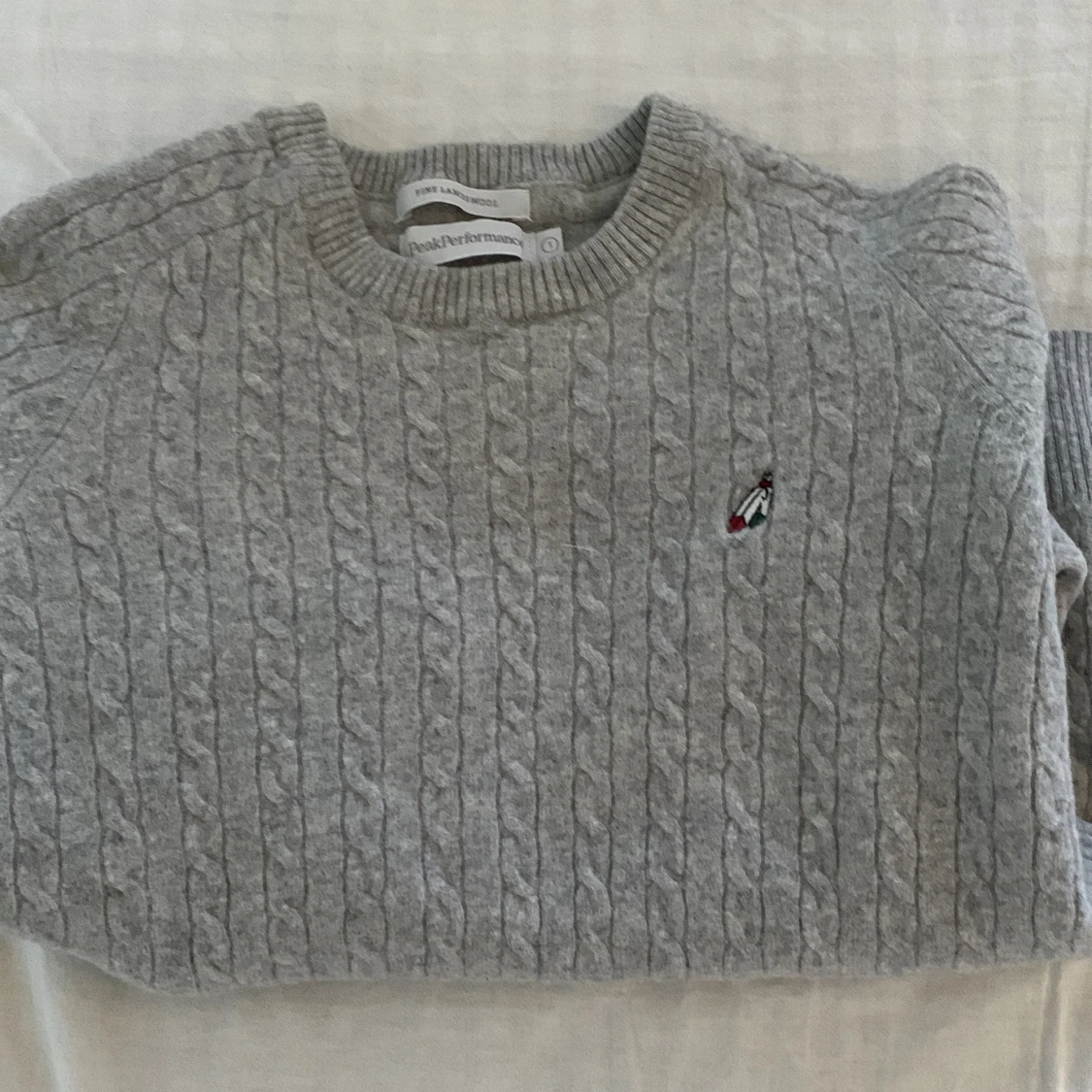 Stickad peak performance tröja - 91