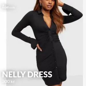 Säljer denna oanvända Nelly klänning i storlek s för 300kr, frakt tillkommer!