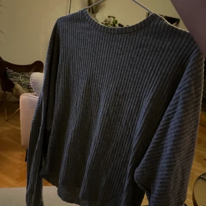 Tröja - Bra skick 