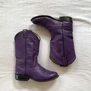 Cowboy boots - JÄTTE snygga coola fina cowboy boots från PARIS!