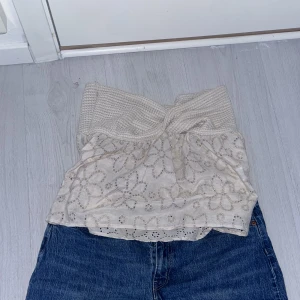 Sommar tröja  - Fin beige sommar tröja