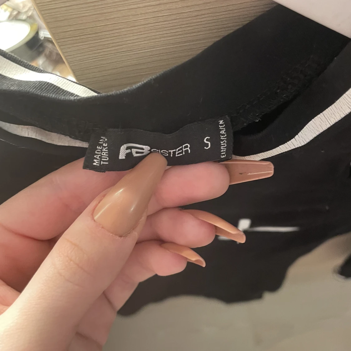 Svart långärmad klänning  - 90