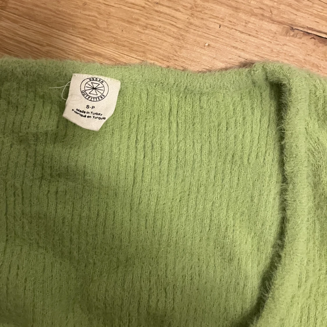 topp - urban outfitters  - 91