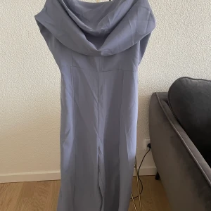 Jumpsuit  - Aldrig använd. Prislapp kvar! 