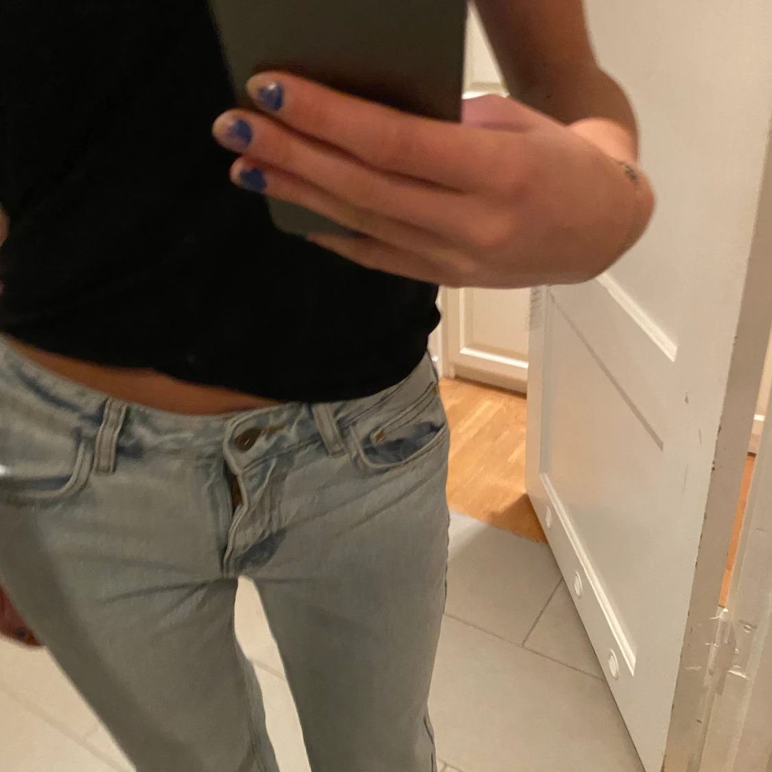 Ljusblåa jeans  - 90