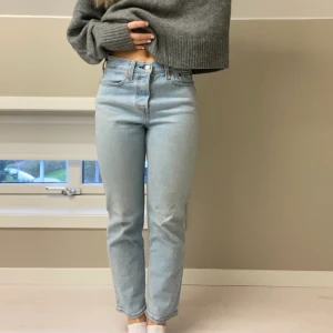 Levis jeans - Jeans från Levis i modellen ”wedgie straight”🙌🏼bra skick!!