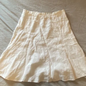 Vit linne kjol xl - Linne kjol XL 