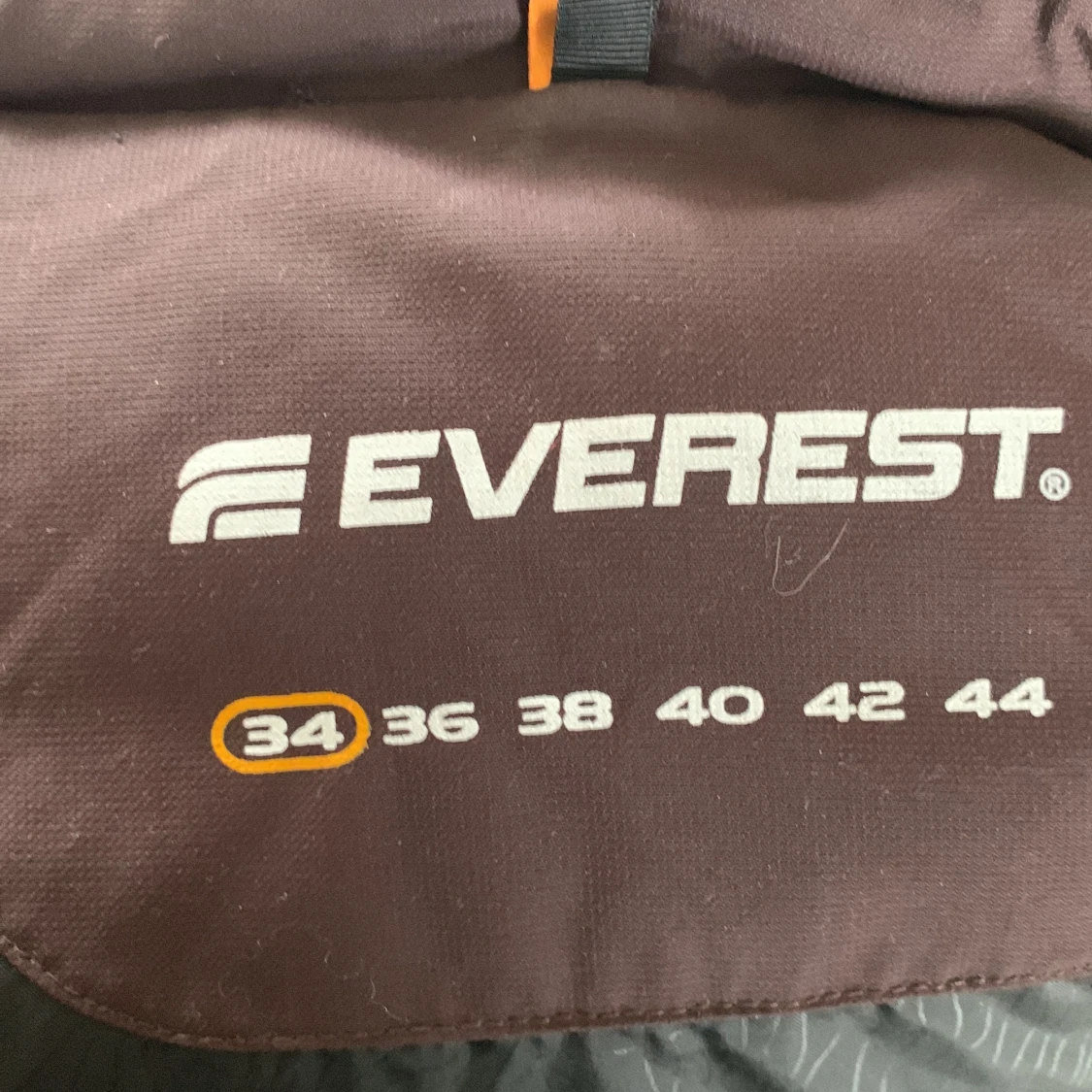 Everest väst - 90