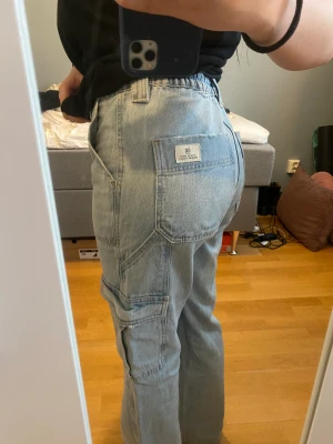 Cargo pants - Snygga cargo jeans från Urban outfitters💞 skit snygga och u bra 