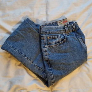 Vintage jeans - Vintage jeans från Davy's. W:29 L:30. Bra skick. Köparen står för frakt.