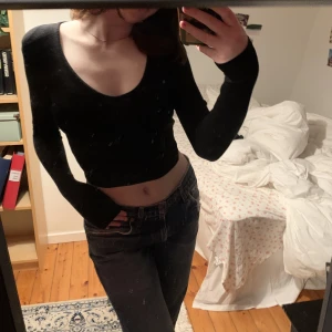 svart långärmad - super cute 