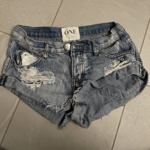 One Teaspoon shorts - Storlek 26