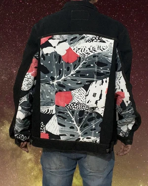 1/1 upcycled jacket - Patchwork on denim jacket 