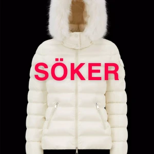 söker moncler bady - SÖKERRRR sönder denna jackan skriv till mig om du har den i strl 00 eller 0 eller 1