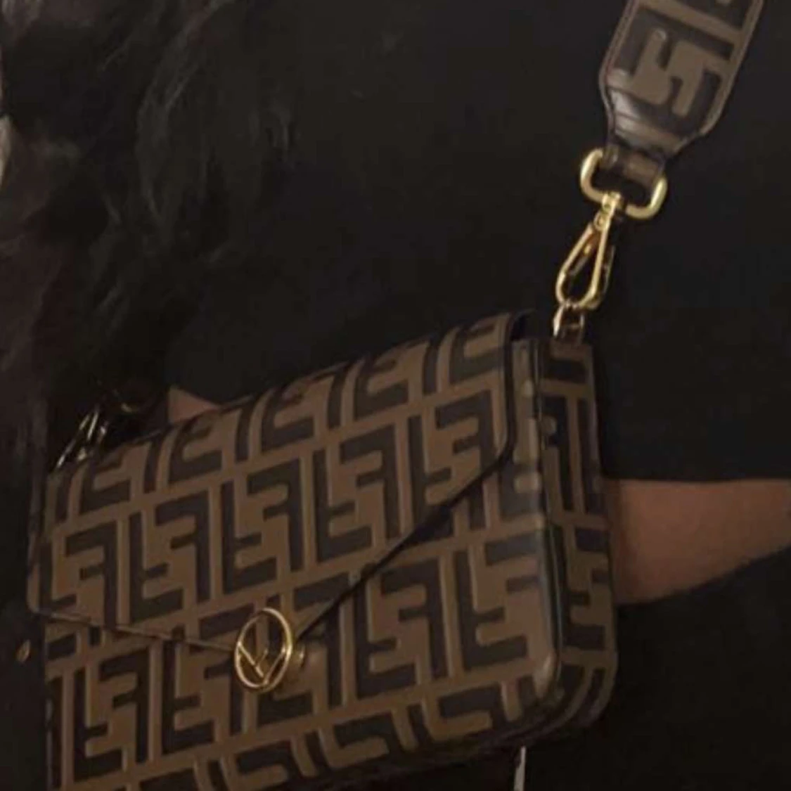 Fendi bags - 90