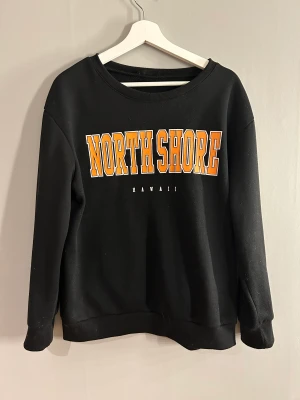 Sweatshirt  - Sweatshirt från SHEIN storlek L använd få gånger 