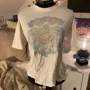 Junkyard t-shirt - Slutsåld t-shirt från Junkyard med tryck