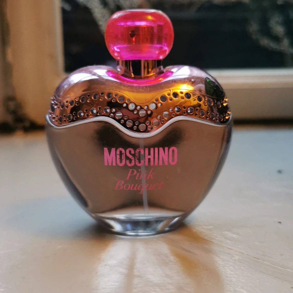 Moschino parfym