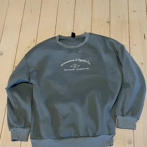 Tjocktröja  - Storlek S/Xs