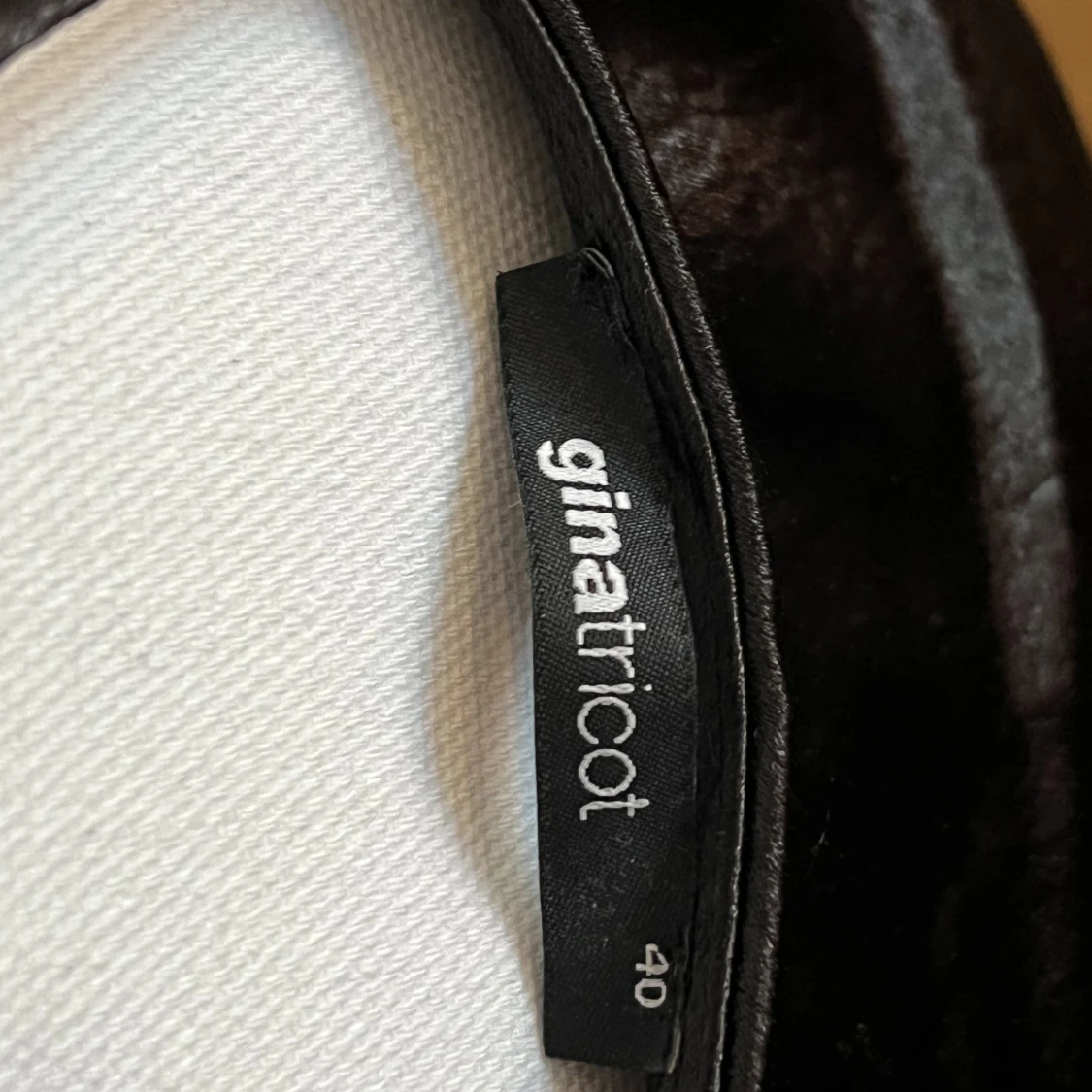 Chic siden klänning - 91