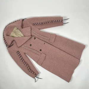 Acne Studios kappa - Asfet Acne Studios kappa! Varm och skön very unik