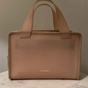 Núnoo bag - Used 1 time 