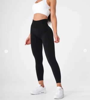 NVGTN - Nya nvgtn Black Solid Seamless. Storlek Xs💓