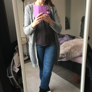 Lång kofta xs - Mysig kofta från Gina tricot 