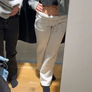 Mysbyxor - Säljer min mjukisbyxor från lager 157 då de inte kommer till användning. Knappt använda nästan helt nya. 