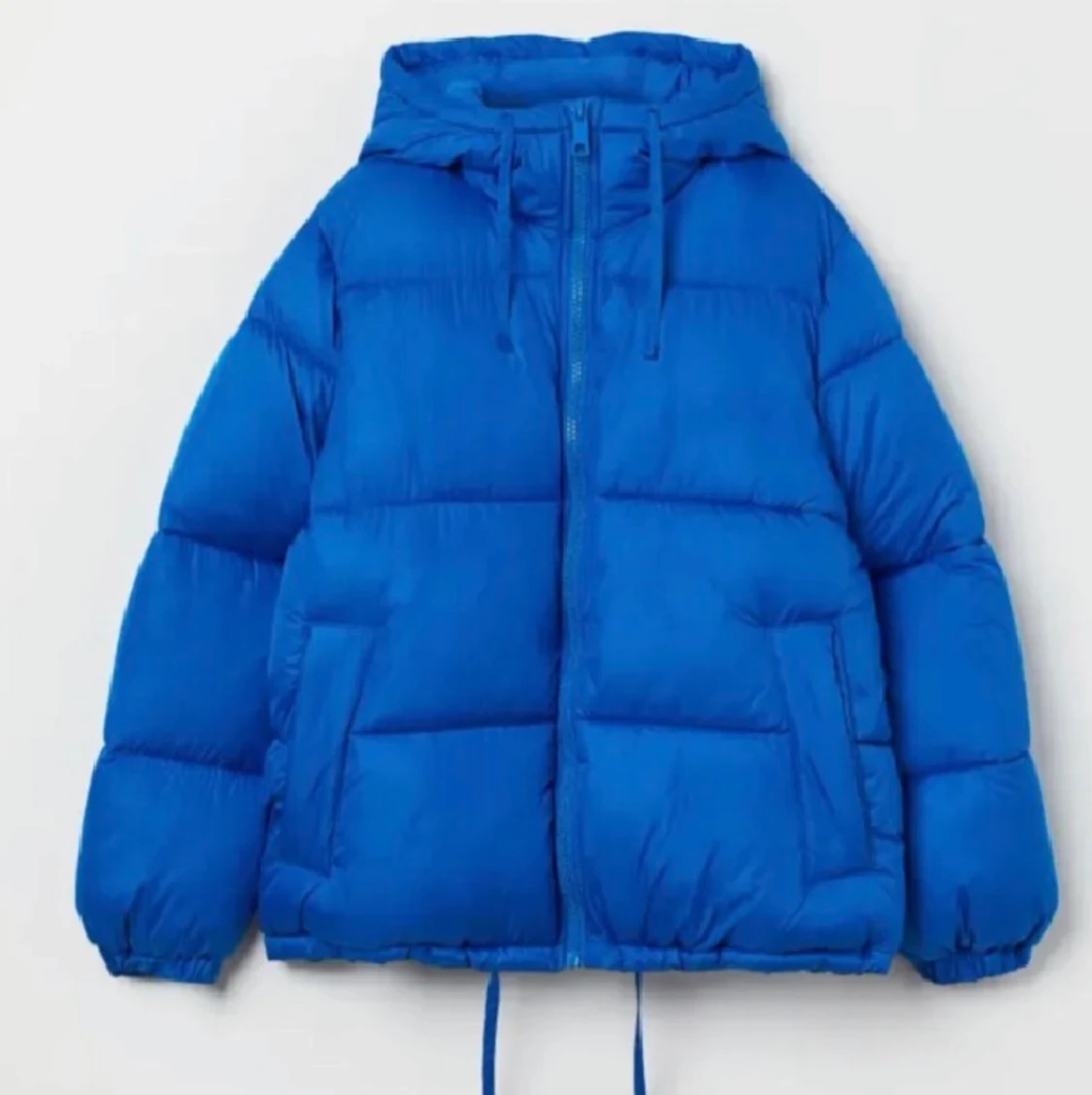 H&M blå pufferjacka XS