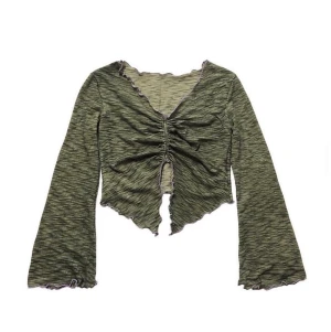 Expired Girl topp - Kattigaste toppen från Expired Girl (as seen on Ruby Lyn/Beabadoobe etc) | Köpt för runt 500 + tull | Fint skick, använd en handfull gånger | Köpare står för frakt ❣️