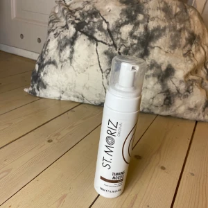 Ny brun utan sol - Helt ny  Säljer pågrund utav att jag aldrig har använt den 