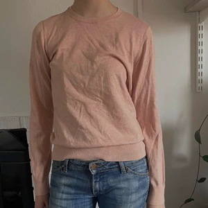 Tröja - Gullig tröja från Stockh Lm 💗