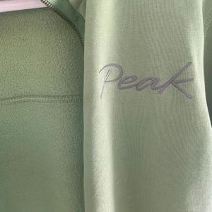 Ziptröja - Grön peak tröja, fint skick