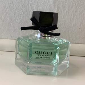 Gucci flora edt. Säljer pga fel köpt. Endast tittad på. 