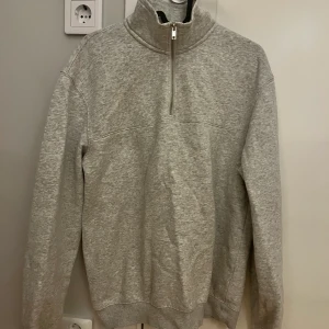 Hm sweatshirt grå - Bra skick! 