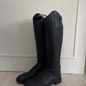RIDSTÖVLAR - Sålda