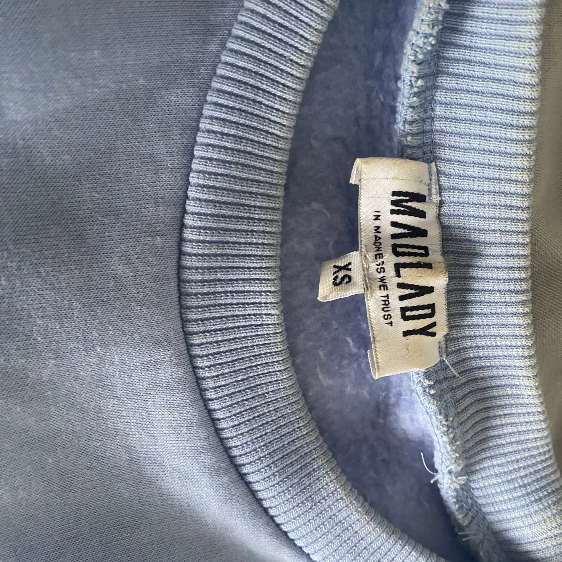 Blå sweatshirt - 91