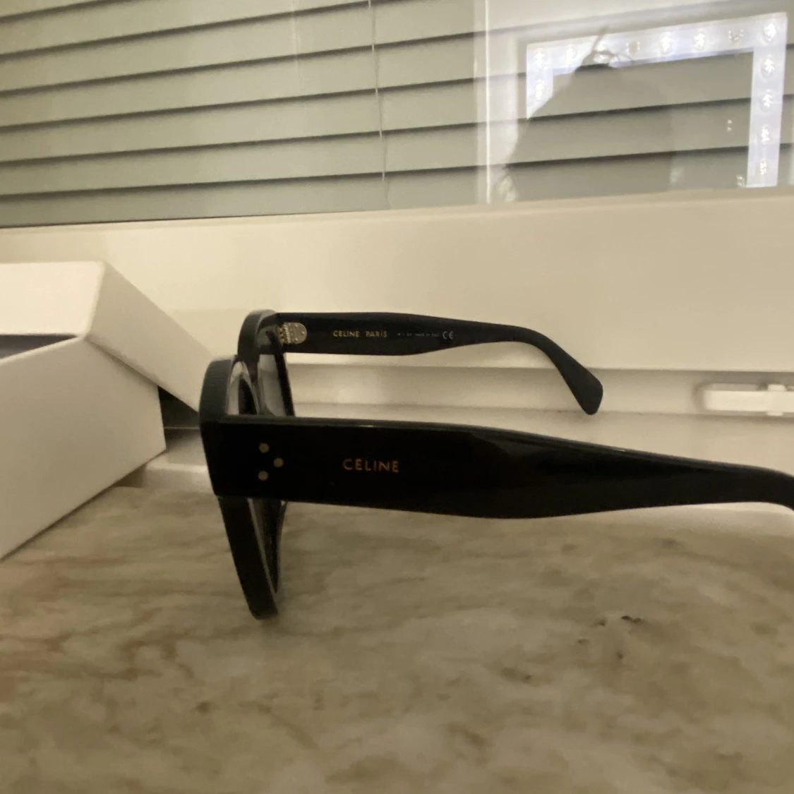 Céline solglasögon  - 91