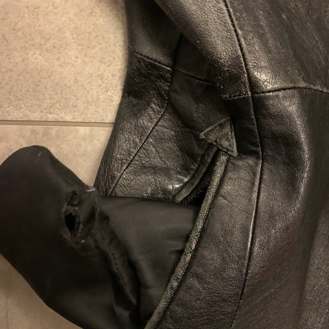 Second-hand skinnjacka - 91