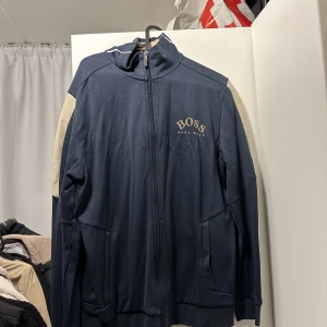 Hugo boss kofta  - L 