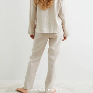 Linnebyxor - Linnebyxor från hm. Använda någon enstaka gång. Helt slutsålda på hemsidan