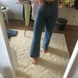 Svart Svarta linnebyxor - Jeans & Byxor