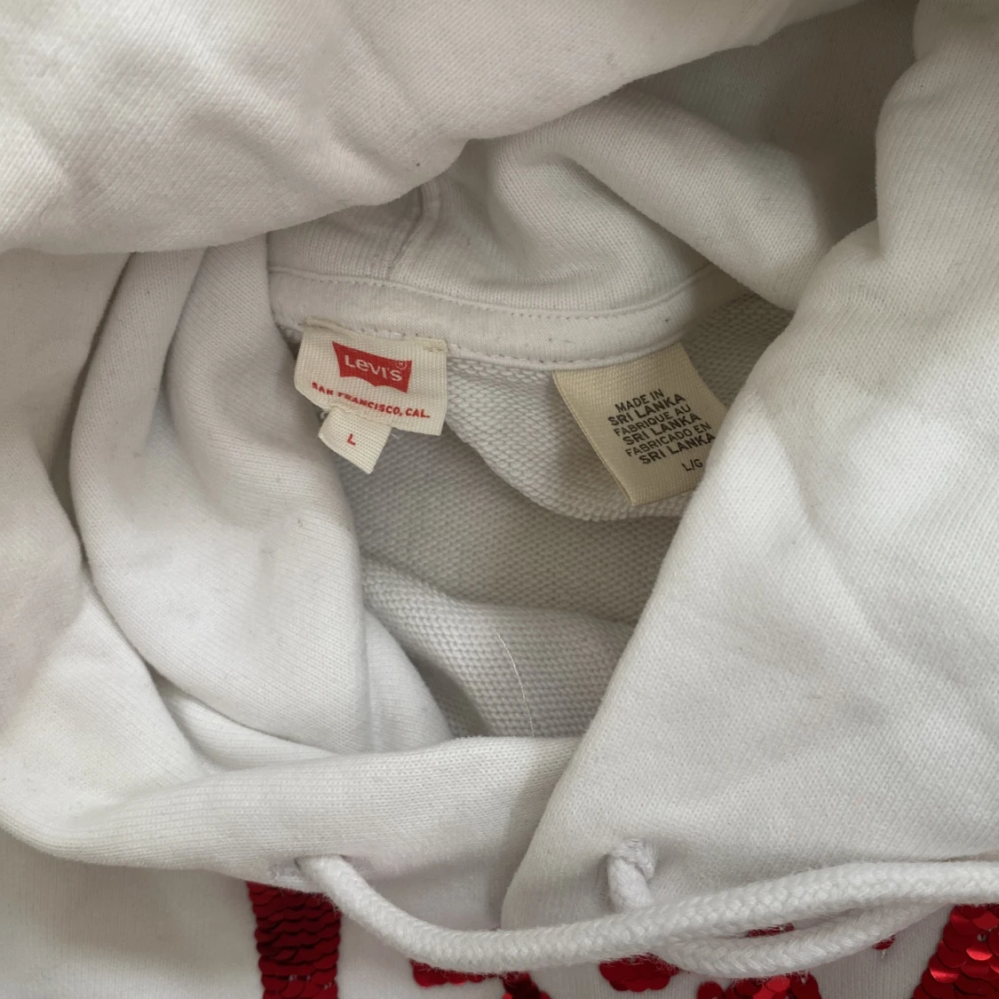 Levis cropad hoodie  - 90