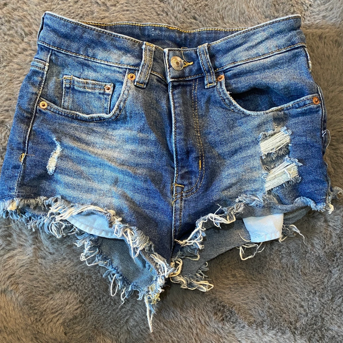 Jeans shorts, 36