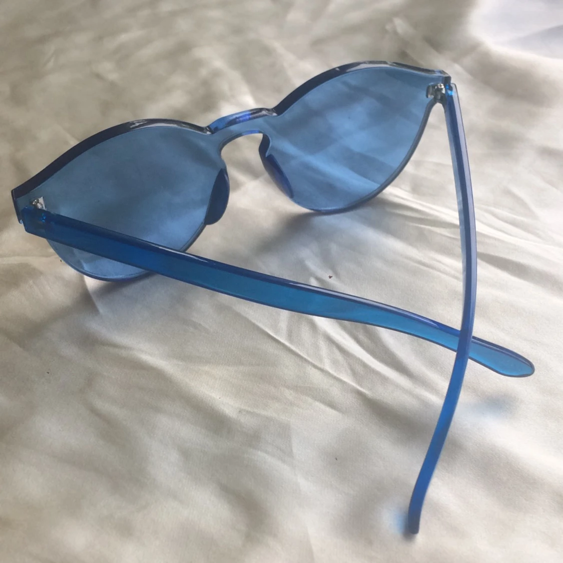 Tinted blå solglasön - 91