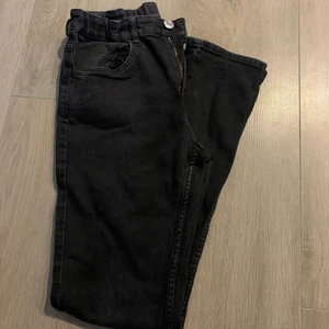 Skinny jeans från H&M  - Skinny jeans från H&M 