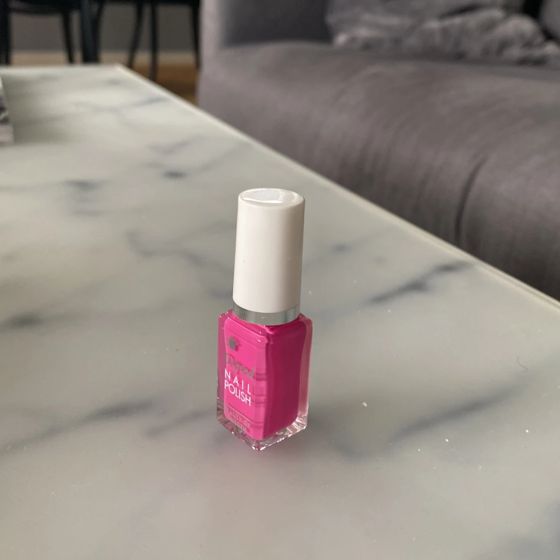 Rosa nagellack! - 90