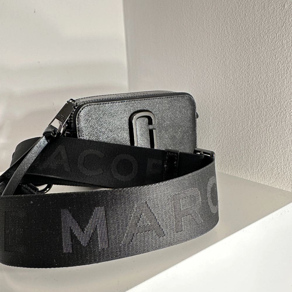 Svart Marc jacobs snapshot Plick Second Hand
